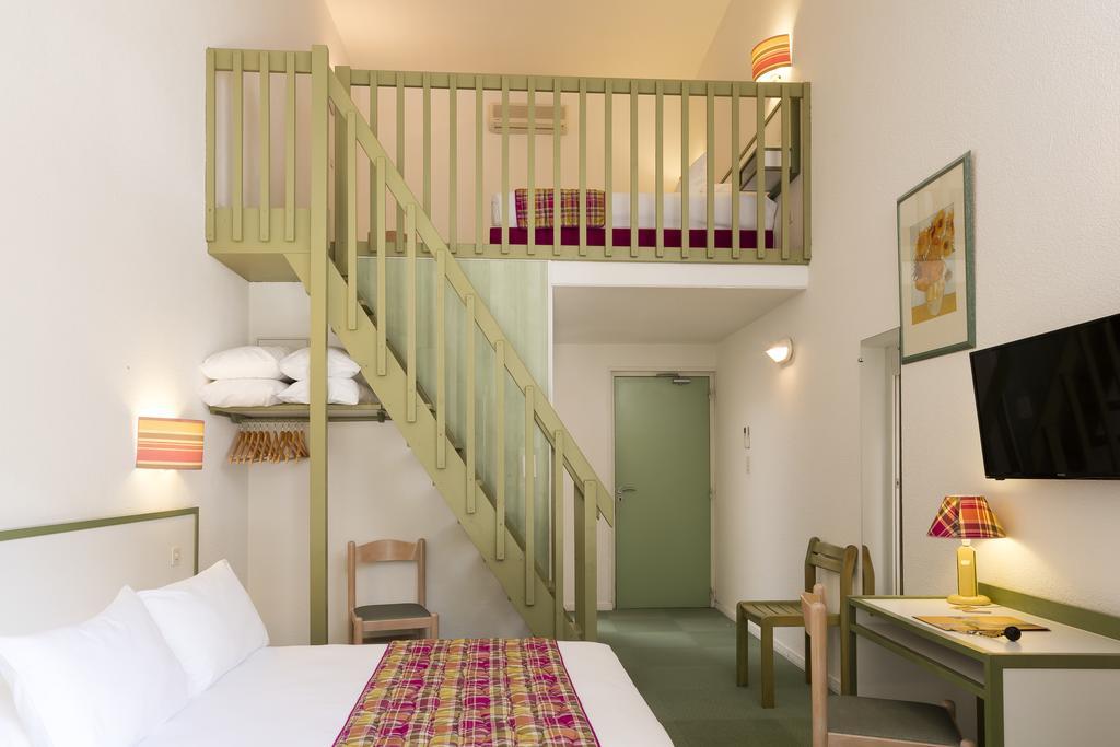 Logis Hotel Restaurant Les Cedres Joyeuse Dış mekan fotoğraf
